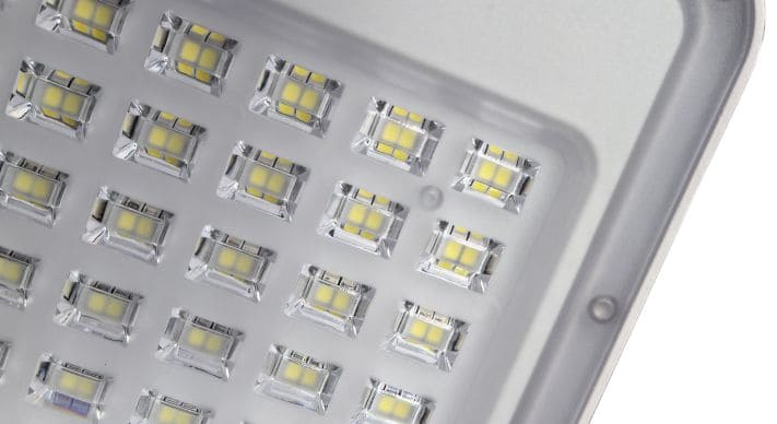 RA Solar LED Outdoor Lamp with Intelligent Light Control — Aluminum Housing High-Power Solar LED Floodlight with Remote - Image 5